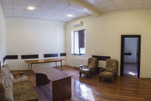 60 m2