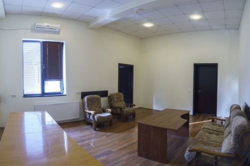 60 m2